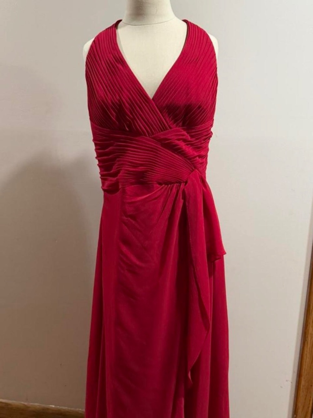 Vintage Y2K Davids Bridal Red Feminine Simple Halter Gown Dress